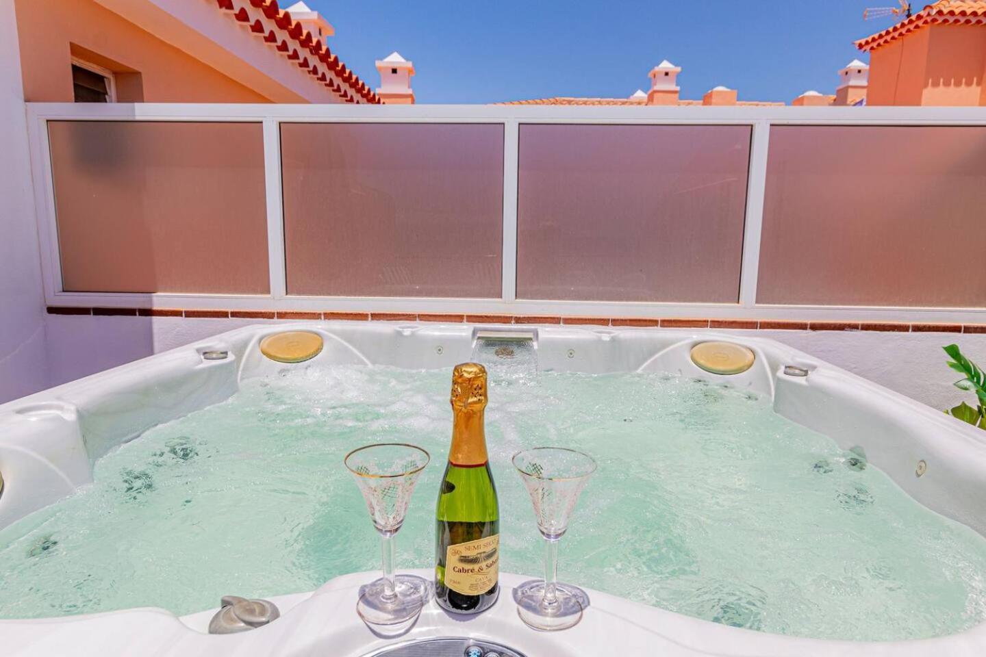 Penthouse Apt With Jacuzzi By Dream Homes Tenerife Puerto de Santiago  Εξωτερικό φωτογραφία